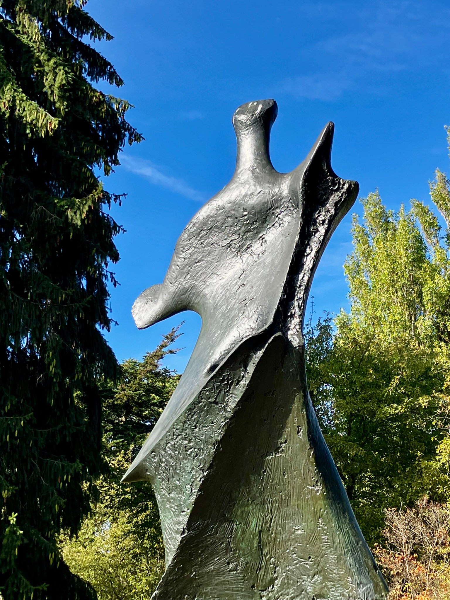 Life forms: ‘Henry Moore: Monumental Nature’, Royal Botanic Gardens ...